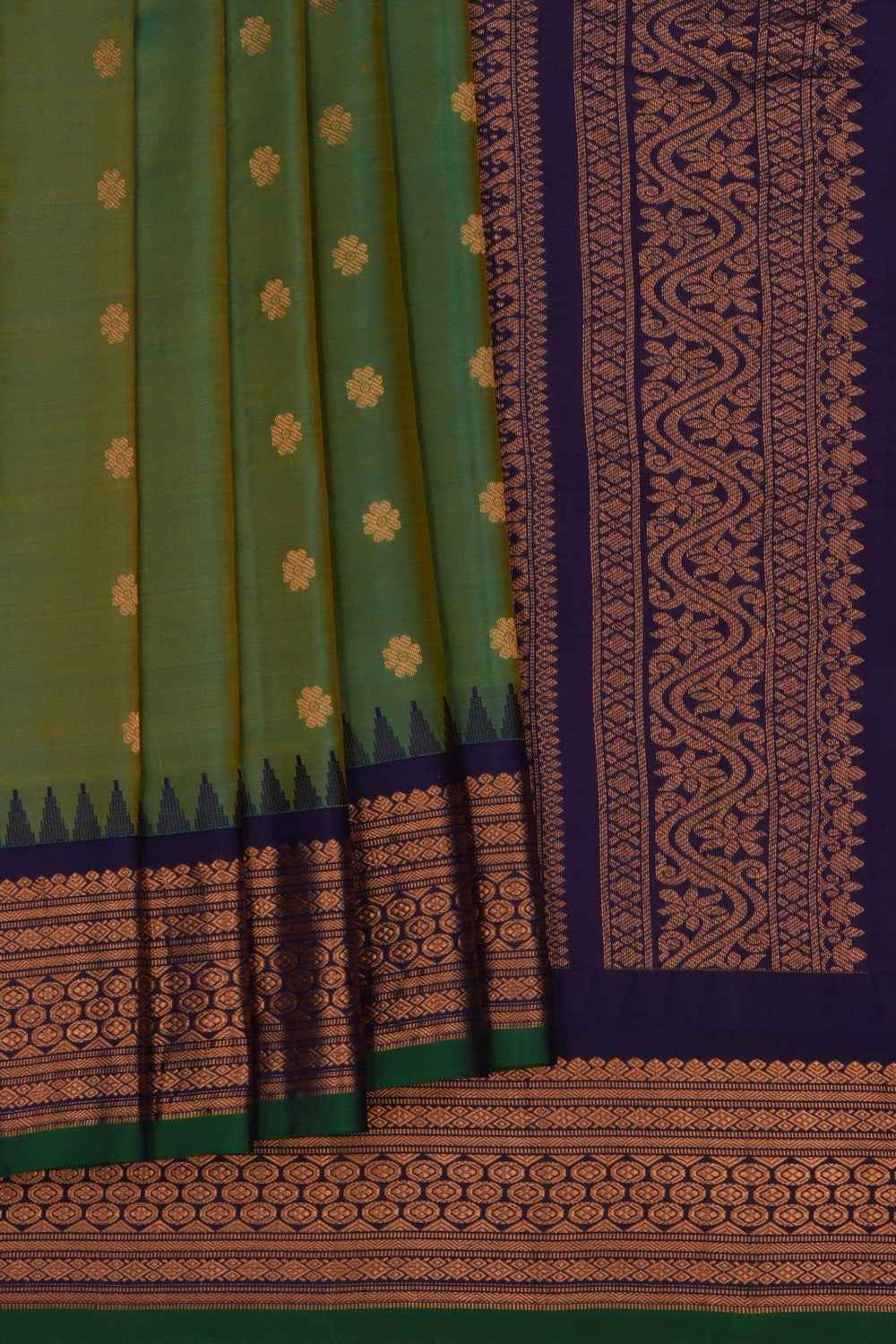 Image of Gadwal Silk Green Saree